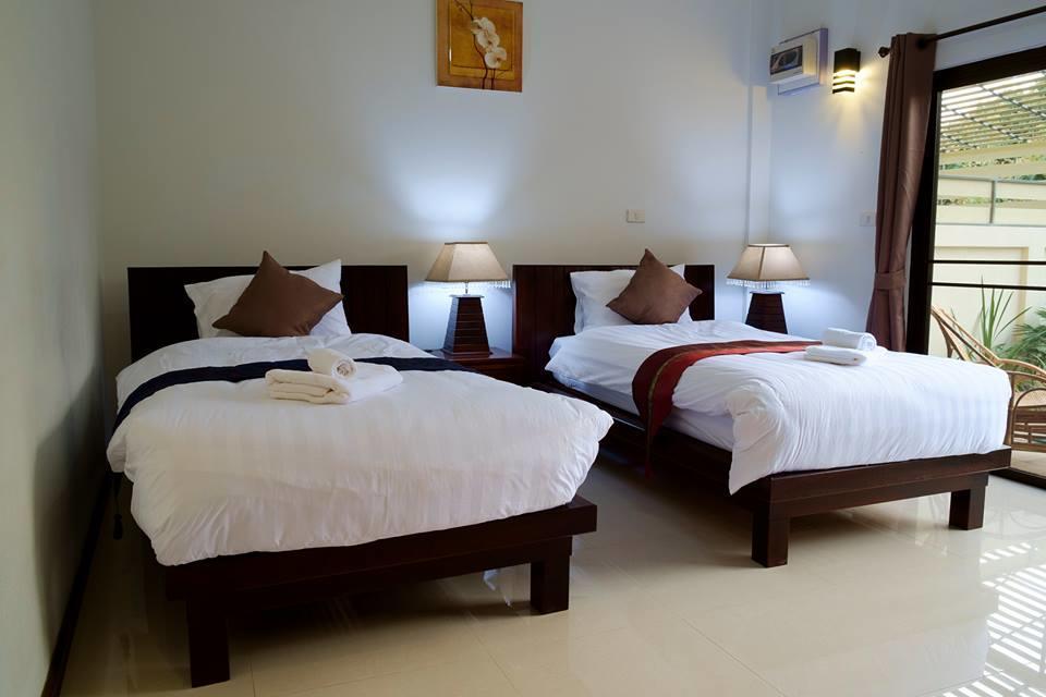 Relax Garden House Hotel Chiang Mai Exterior photo