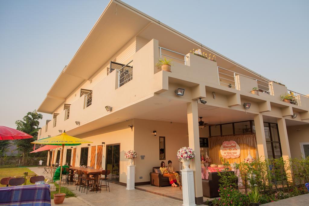 Relax Garden House Hotel Chiang Mai Exterior photo
